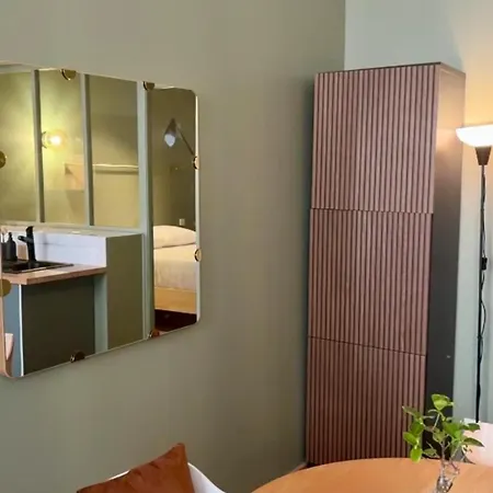 Apartament Plein Coeur Des Chartrons Rue Calme
